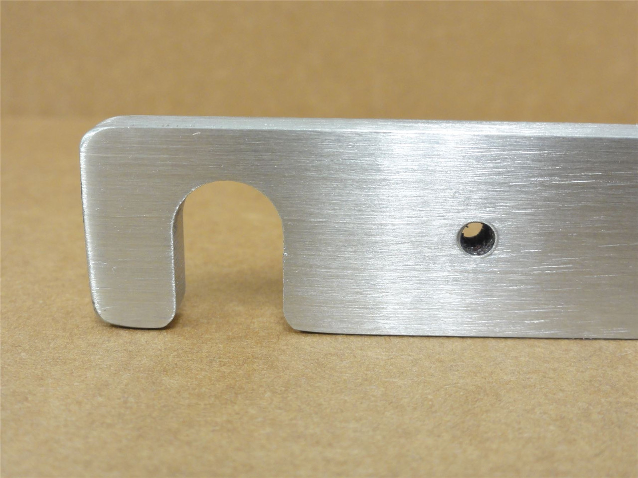 Harpak Ulma UL6261693; Latch Hook