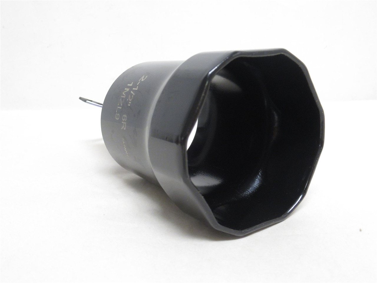 Westward 1MZL9; Wheel Bearing Locknut Socket; 2-1/2"