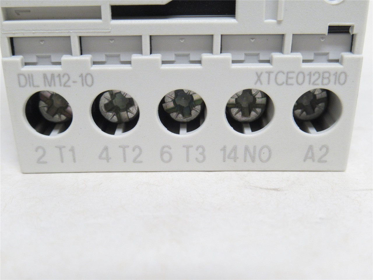 Eaton XTCE012B10L; Contactor 3P; 12A; 600VAC; Coil: 440VAC Eaton XTCE012B10L; Contactor 3P; 12A; 600VAC; Coil: 440VAC