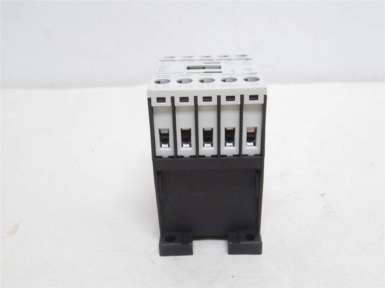 Eaton XTCE012B10L; Contactor 3P; 12A; 600VAC; Coil: 440VAC Eaton XTCE012B10L; Contactor 3P; 12A; 600VAC; Coil: 440VAC