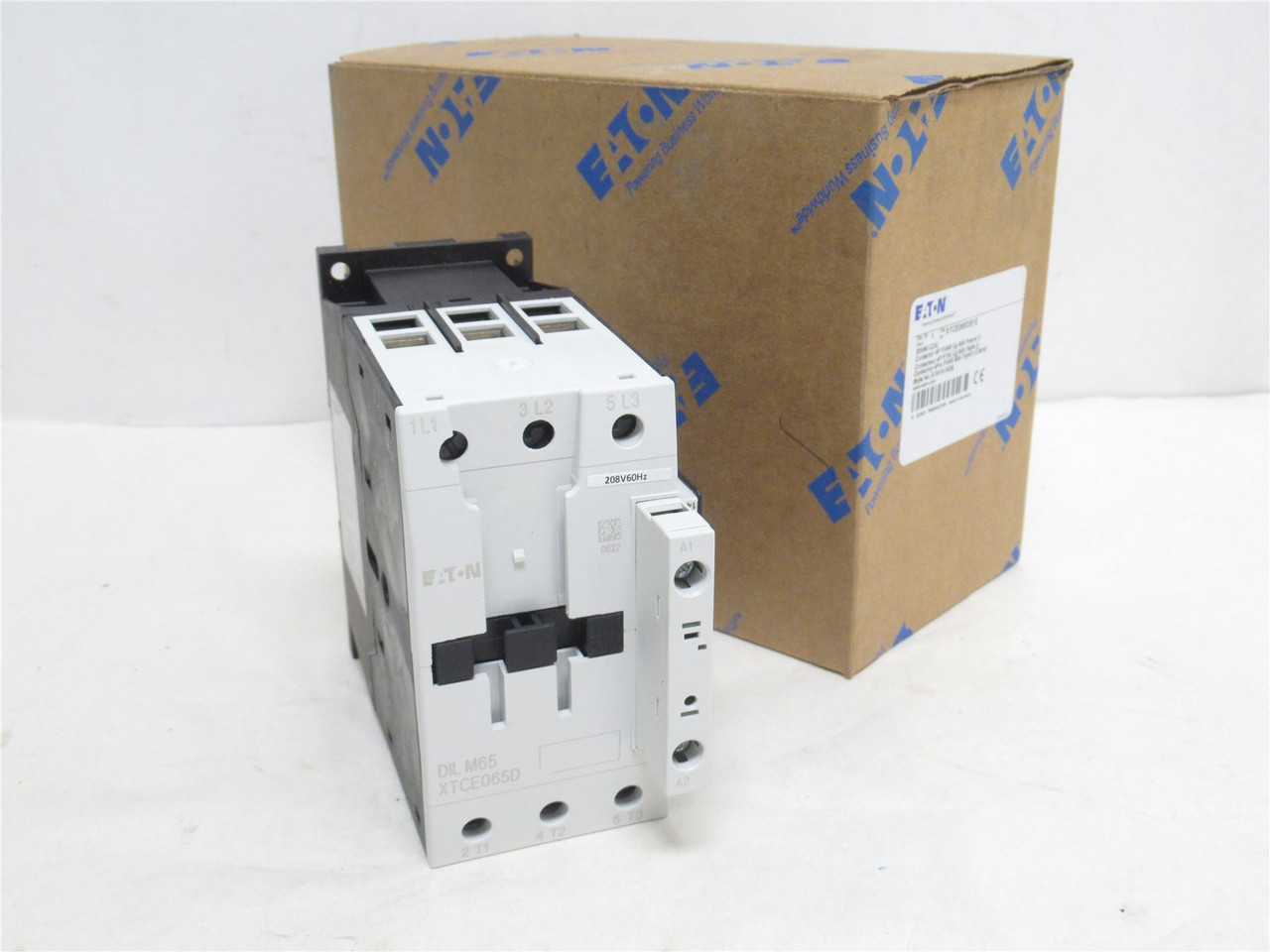 Eaton XTCE065DS1E; Contactor; 65A; 600VAC; 4P; Coil: 208V Eaton XTCE065DS1E; Contactor; 65A; 600VAC; 4P; Coil: 208V