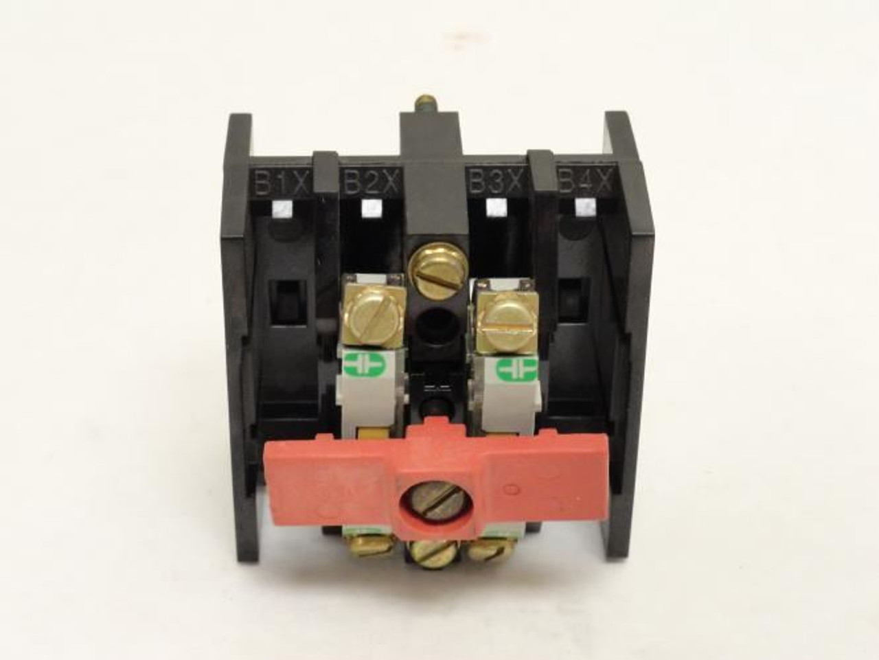 Allen-Bradley 700-PB40; Second Deck Auxiliary Contact 10A; 4-NO Allen-Bradley 700-PB40; Second Deck Auxiliary Contact 10A; 4-NO