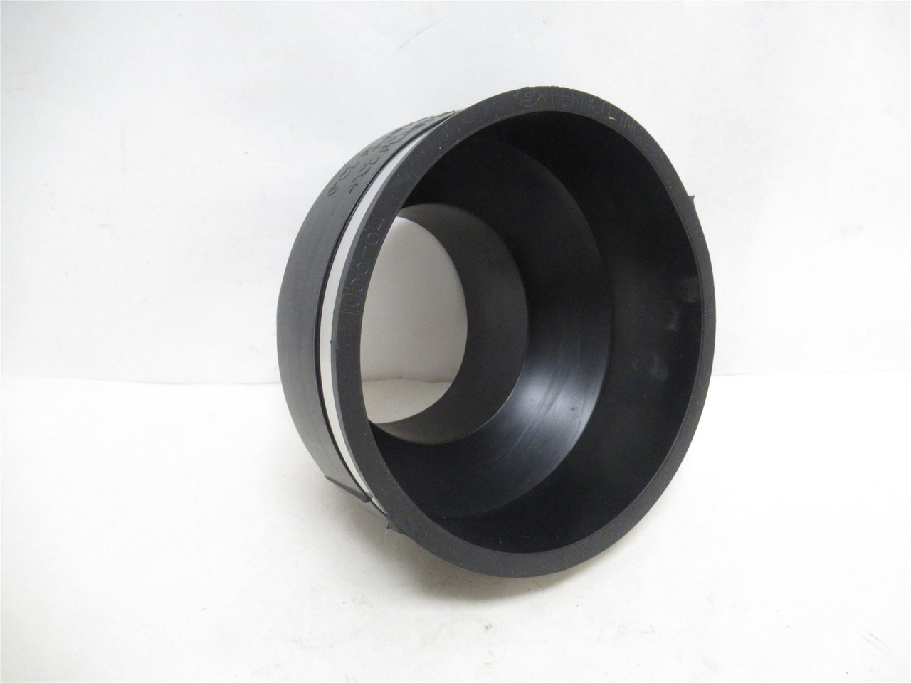 Fernco 1056-64; Elastomeric Flexible Pipe Coupling; 6" x 4"