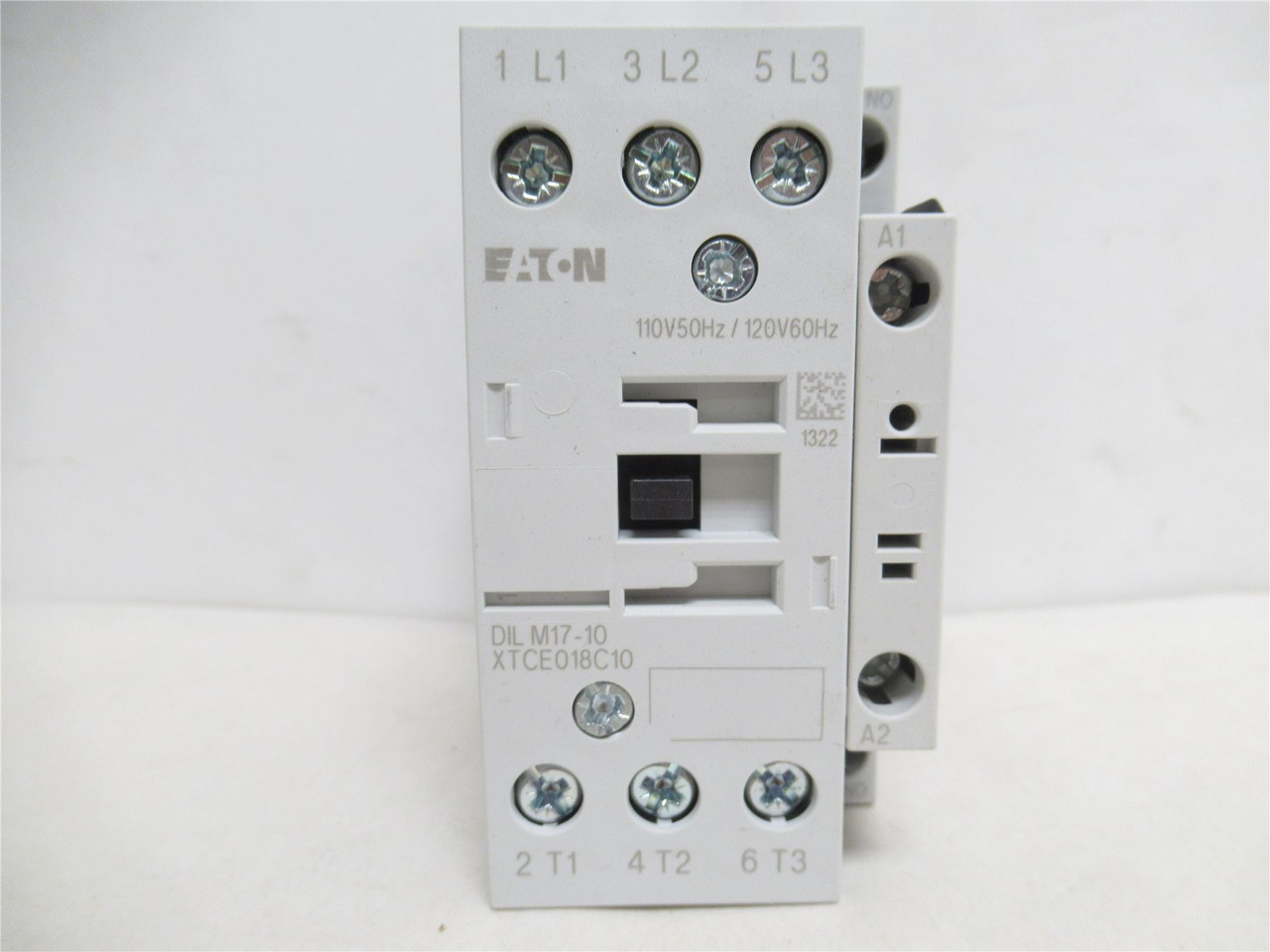 Eaton XTCE018C10; Contactor 18A; 3P; 600VAC; Coil: 110/120VAC Eaton XTCE018C10; Contactor 18A; 3P; 600VAC; Coil: 110/120VAC