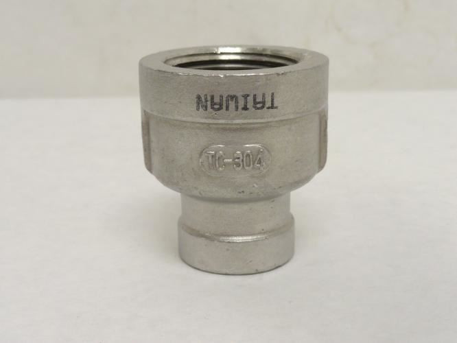 Industry-Std 1LTT6; Reducing Coupling; SS-304; 1 x 1/2 FNPT