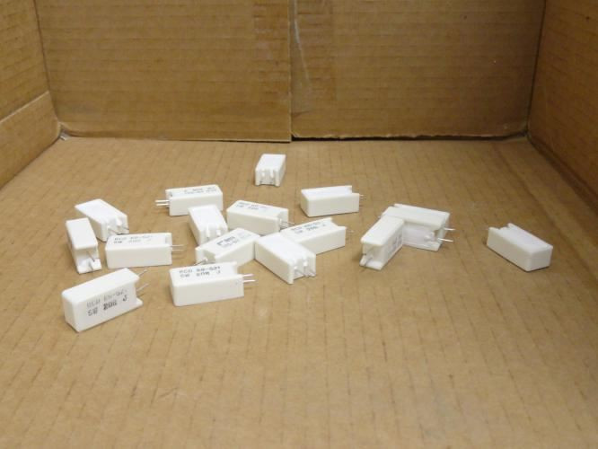 Multicomp MCPRM0AWJW100B00 ; Lot-17; Through Hole Resistors