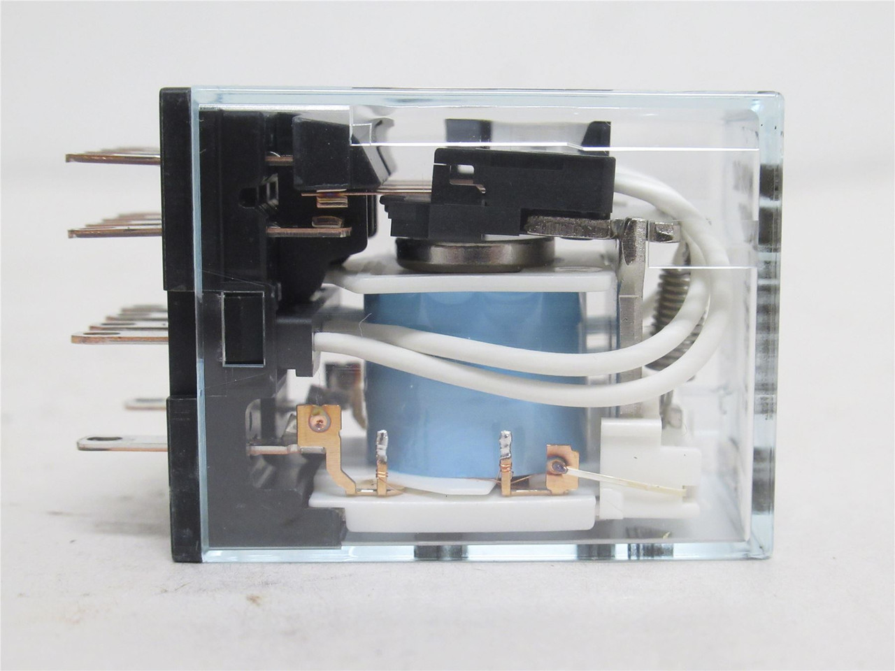 Omron MY4N-D2-DC24; Relay; 3A; 250VAC/30VDC; Coil 24VDC; 4PDT