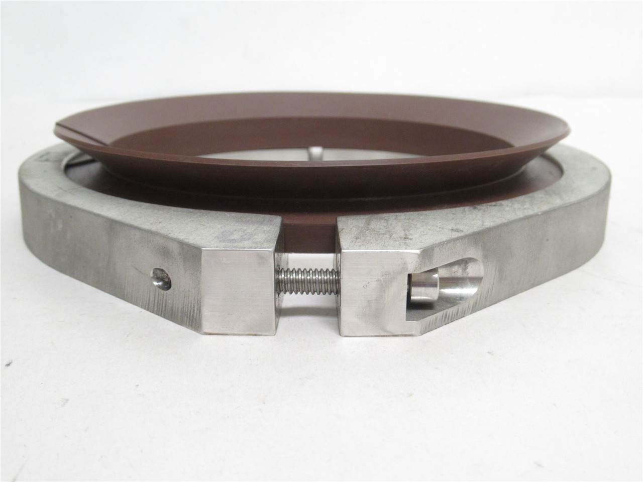 Morris 1021002800; Retrofit Material Seal; Size: 4-15/16"