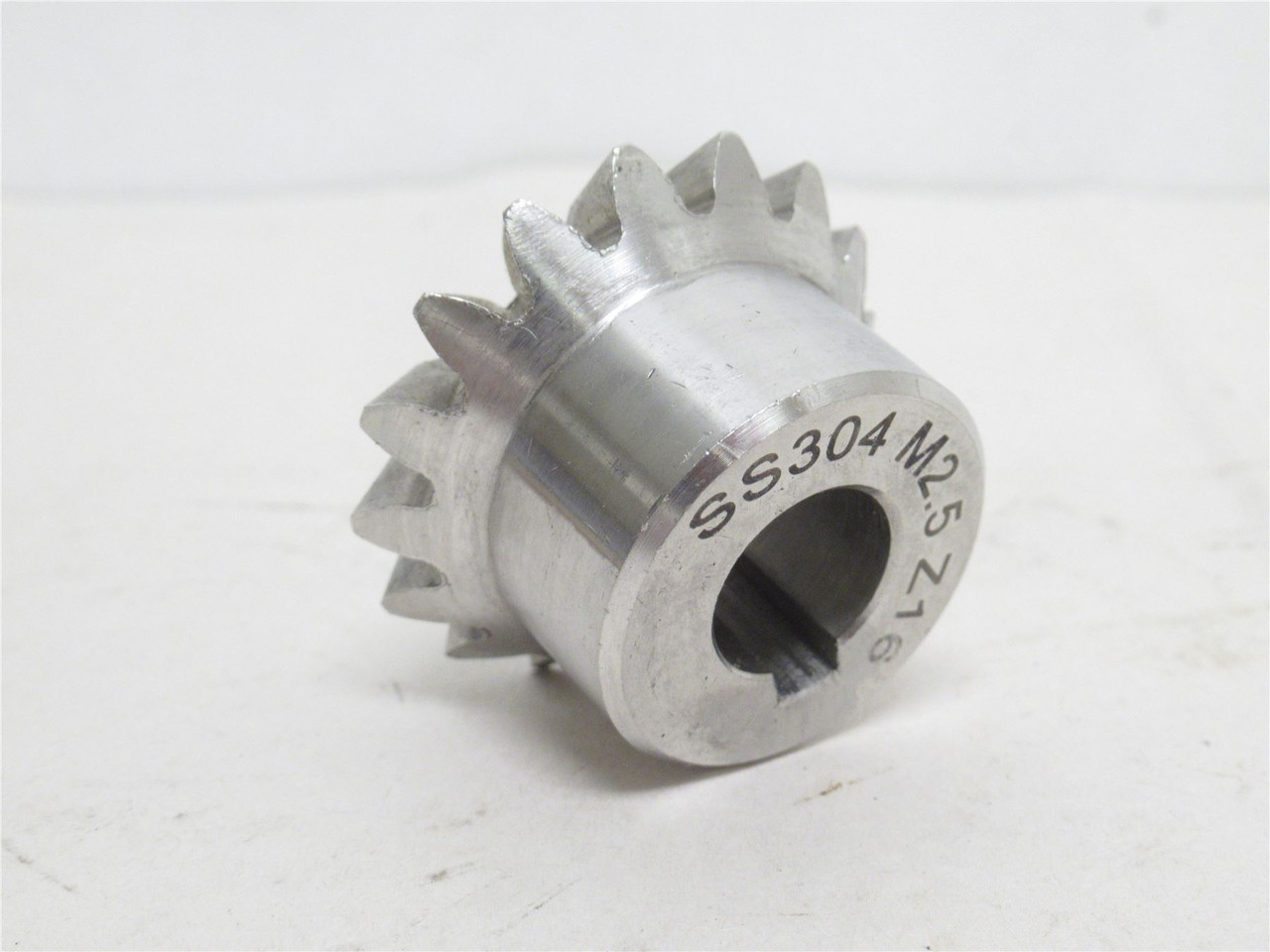 Tyma SS304-M2.5-Z16; Spur Gear SS-304; 14mmID