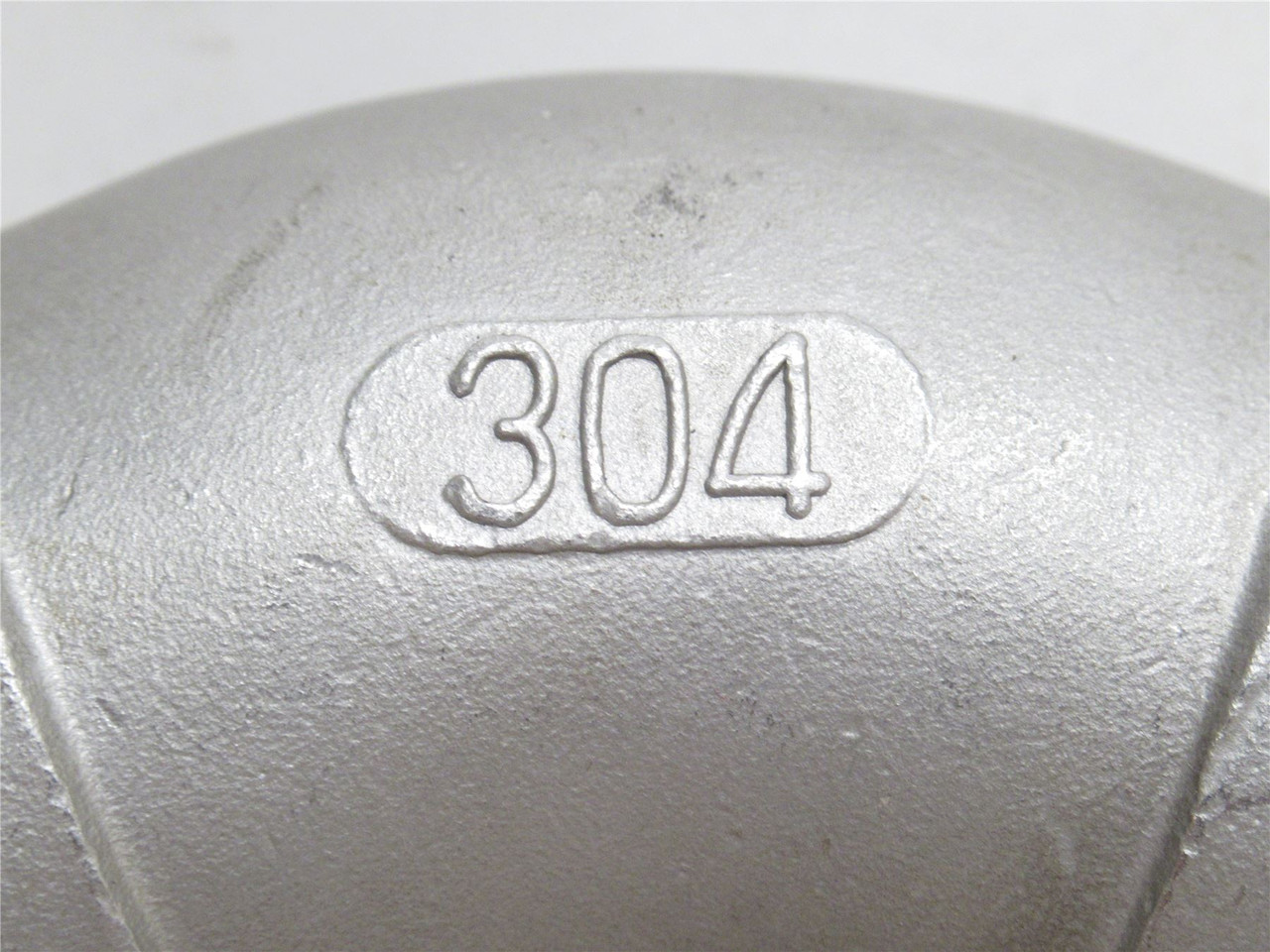 Industry-Std 1LTB9; Pipe Elbow; SS-304; 1-1/2NPT; Class: 150