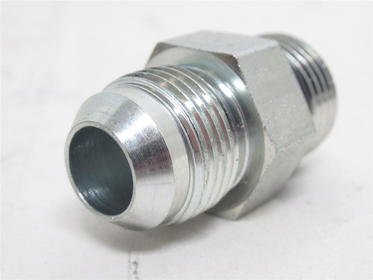 Parker 10-F5OX-S; Lot-2 Tube Adaptors; 5/8 JIC x 5/8 BOSS Parker 10-F5OX-S; Lot-2 Tube Adaptors; 5/8 JIC x 5/8 BOSS