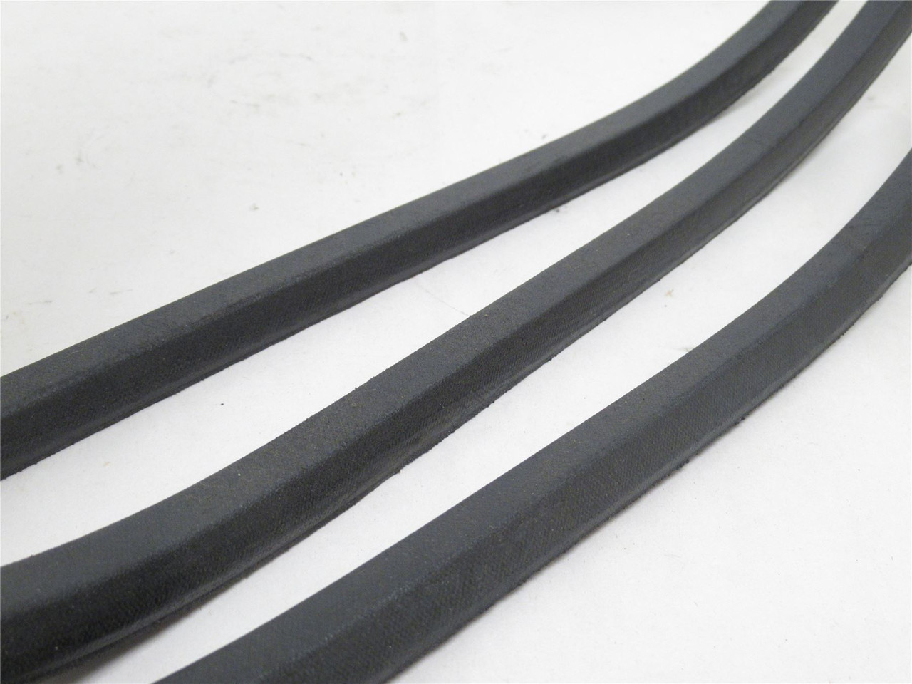 Continental B144; V-Belt; 147" Long x 11/16" Wide