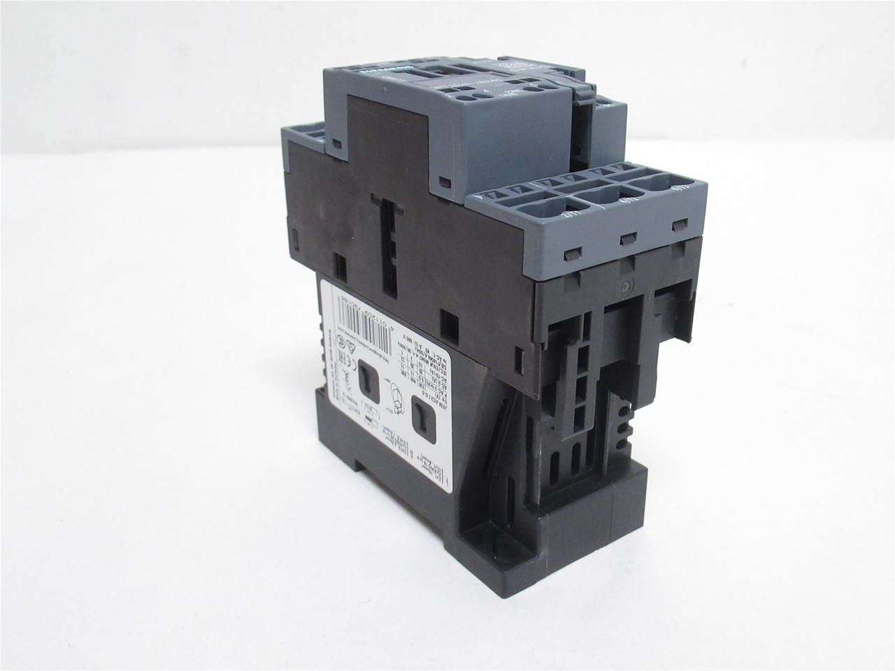 Siemens 3RT2026-2BB40; Contactor; 25A; 3P; 600VAC; Coil: 24VDC Siemens 3RT2026-2BB40; Contactor; 25A; 3P; 600VAC; Coil: 24VDC