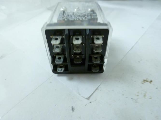 Dayton 5YR36; Relay; 11 Pins; 3PDT; Coil 6VAC