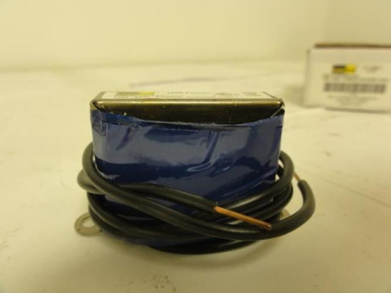 LumaPro 1XUL7; Magnetic Ballasts; 10 Input Watts