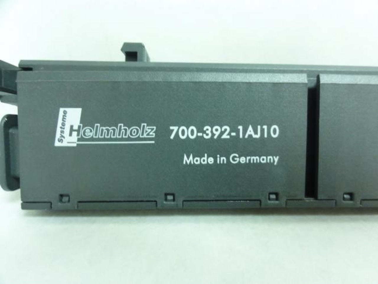 Helmholz 700-392-1AJ10; Front Connector; 20 Pin