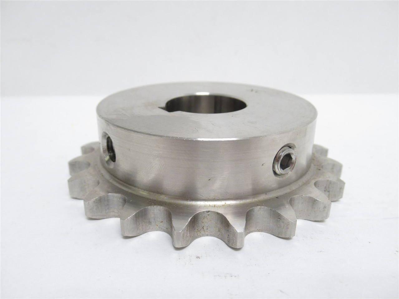 MFG- 50B20SS-1; Sprocket #50; SS; 20 Teeth; 1"ID