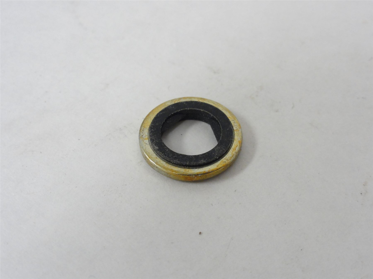 Brevini SPO00000126; Pump Seal Kit; Missing Connector