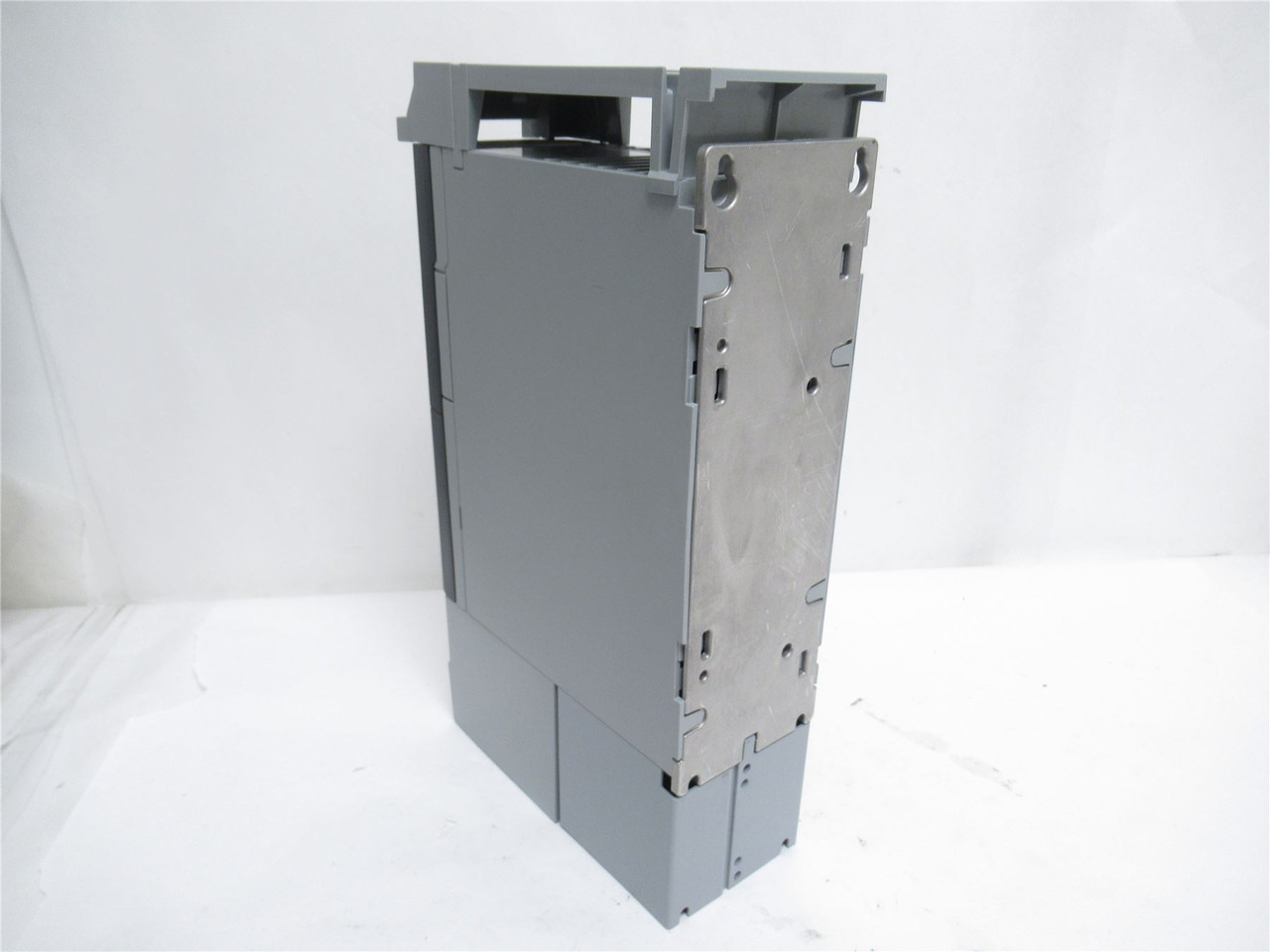 Danfoss 131B1034; AC Drive; 2HP; 380-500VAC; 3-PH