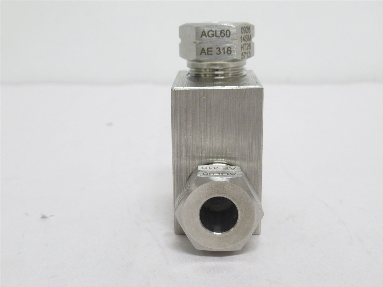 Flow Waterjet FICL6600-OS ; Spray Elbow; 90Deg; SS-316; 3/8"