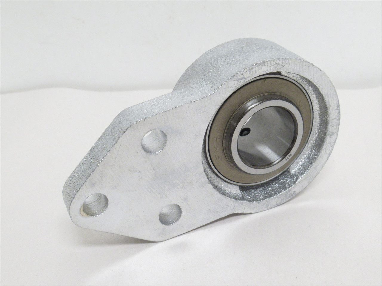 FYH UCFB20516G5NP; Bracket Flange Bearing; 1"ID; 3-Bolt