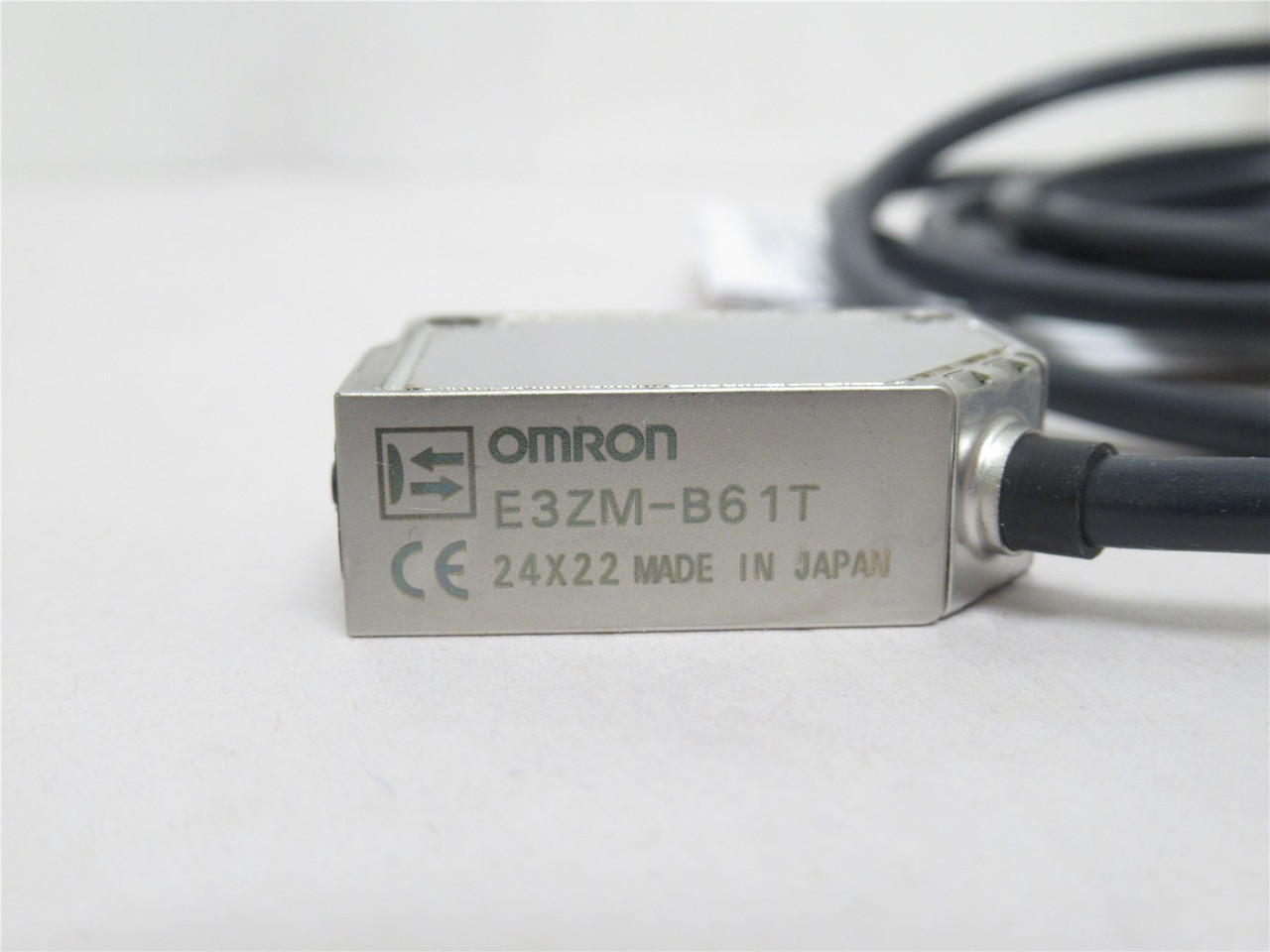 Omron E3ZM-B61T; Optical Senso; NPN10-30VDC; Dark-ON/Light-ON