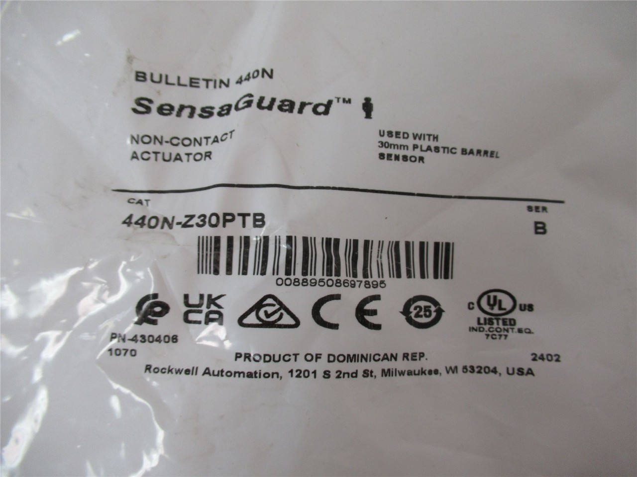 Allen-Bradley 440N-Z30PTB; Magnetic Actuator Switch 30 mm