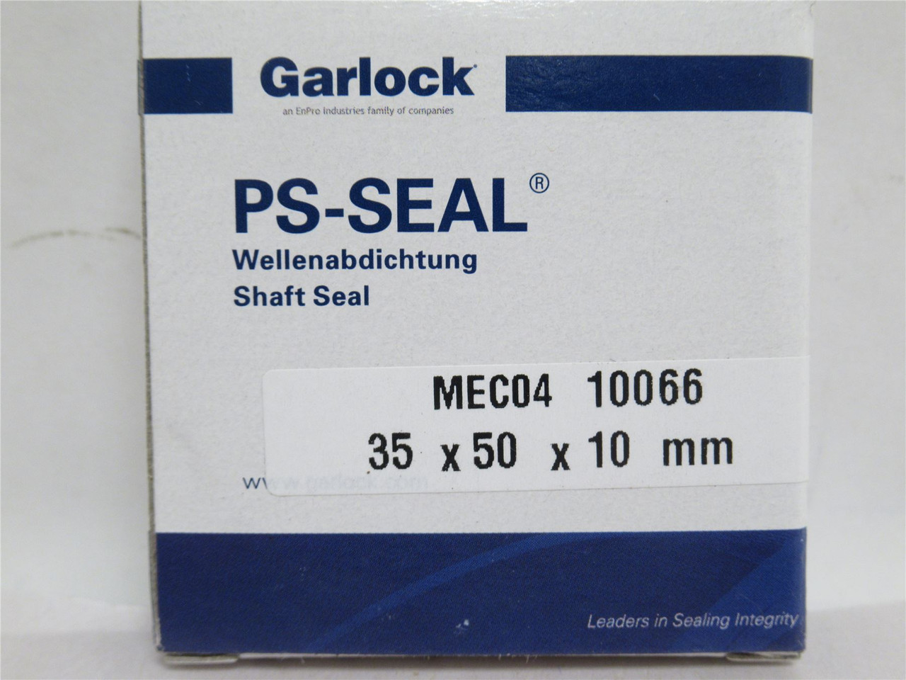 Garlock MEC04 10066; Rotary Shaft Seal; 35mmID x 50mmOD