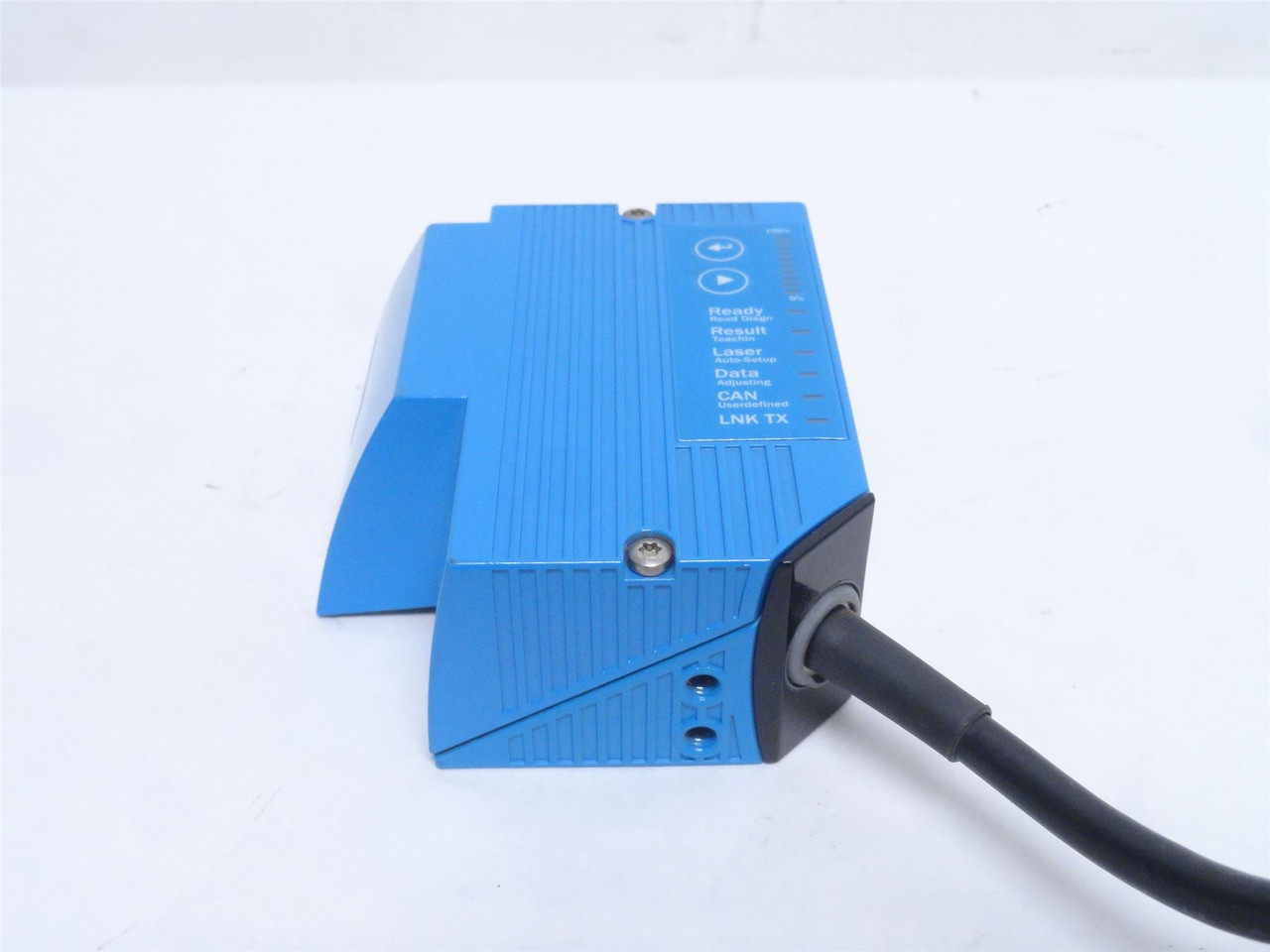 SICK CLV631-2000; Sensor Scanner; 18-30VDC; 5 Watt; 3' Wire