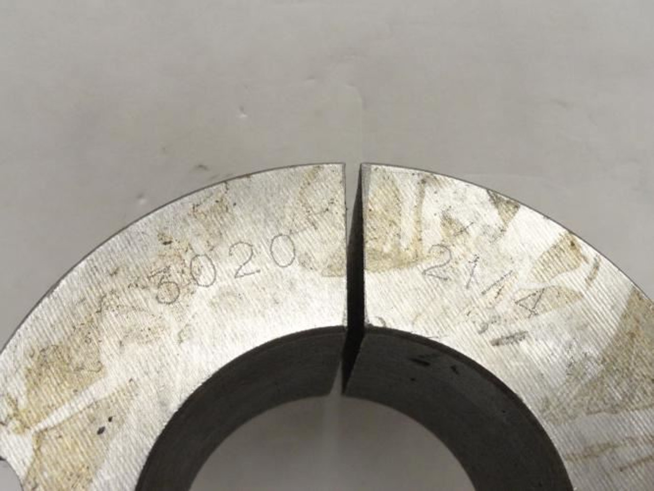 MFG- 3020 x 2-1/4; Taper bushing; 2-1/4"ID