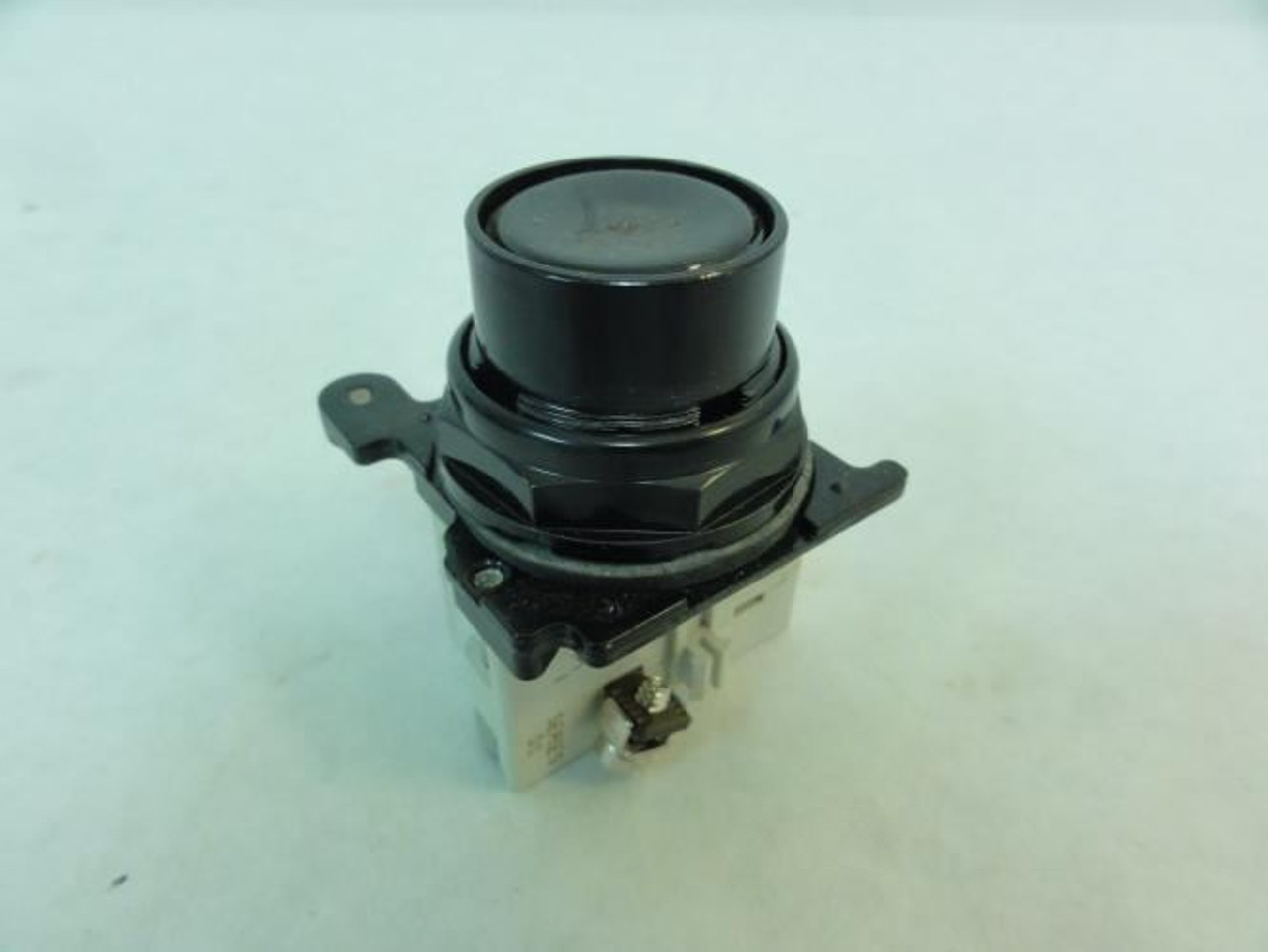 Eaton E34PB1-53; Operator Button; Black; 1-NO