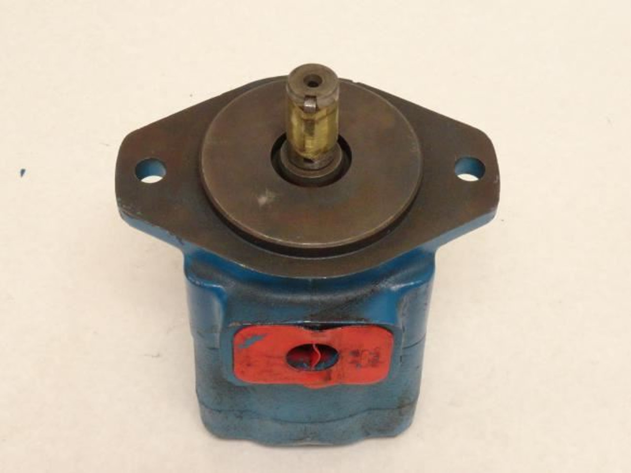 Hyster HY530282; Hydraulic Motor; Shaft: 7/8" OD x 2-1/4" Long