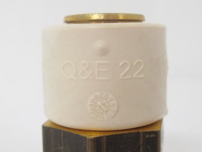 PE-X Q&E 22; PEX Coupler; 3/4"NPT X 1/2"ID