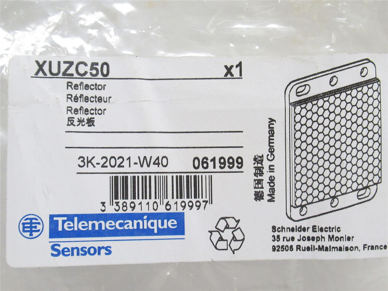 Telemecanique XUZC50; Polarized Corner Cube Reflector 2" x 2"