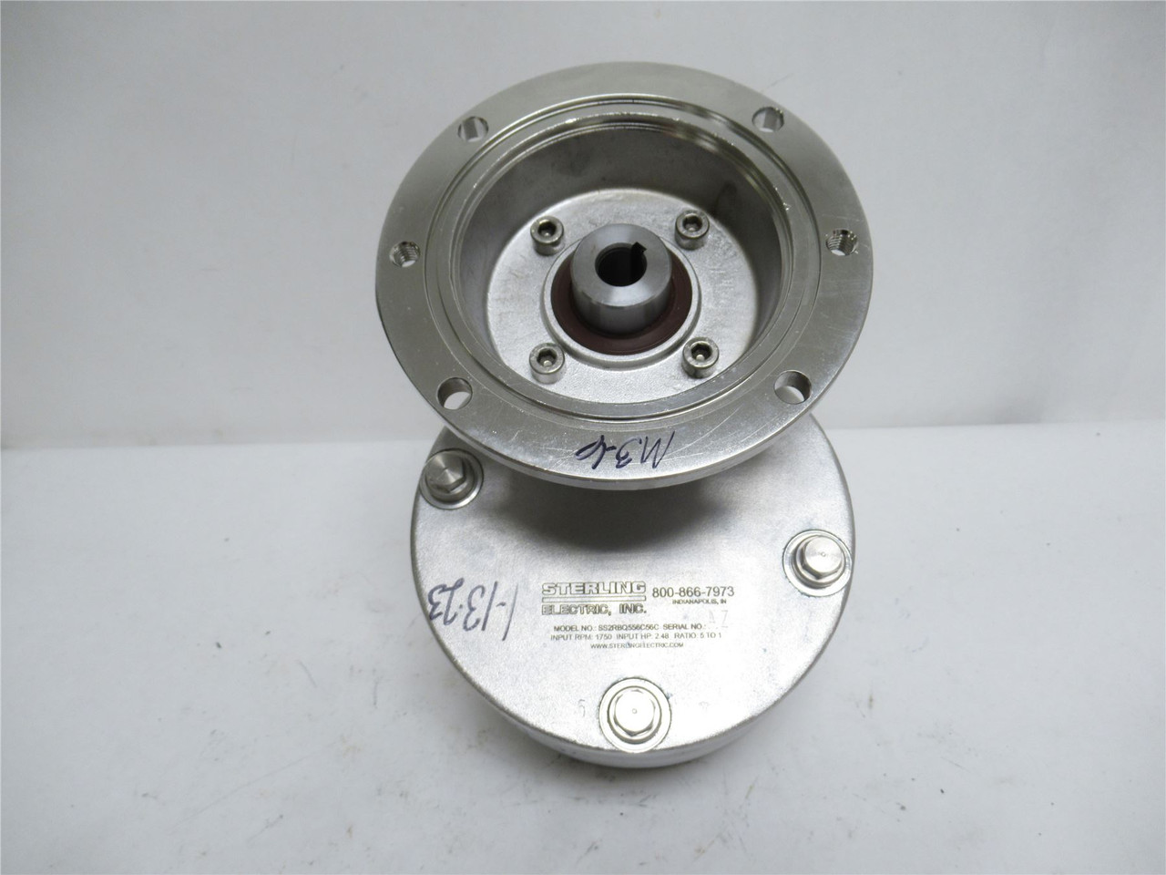 Sterling SS2RBQ556C56C; Gearbox; SS; 5:1 Ratio; 1750RPM