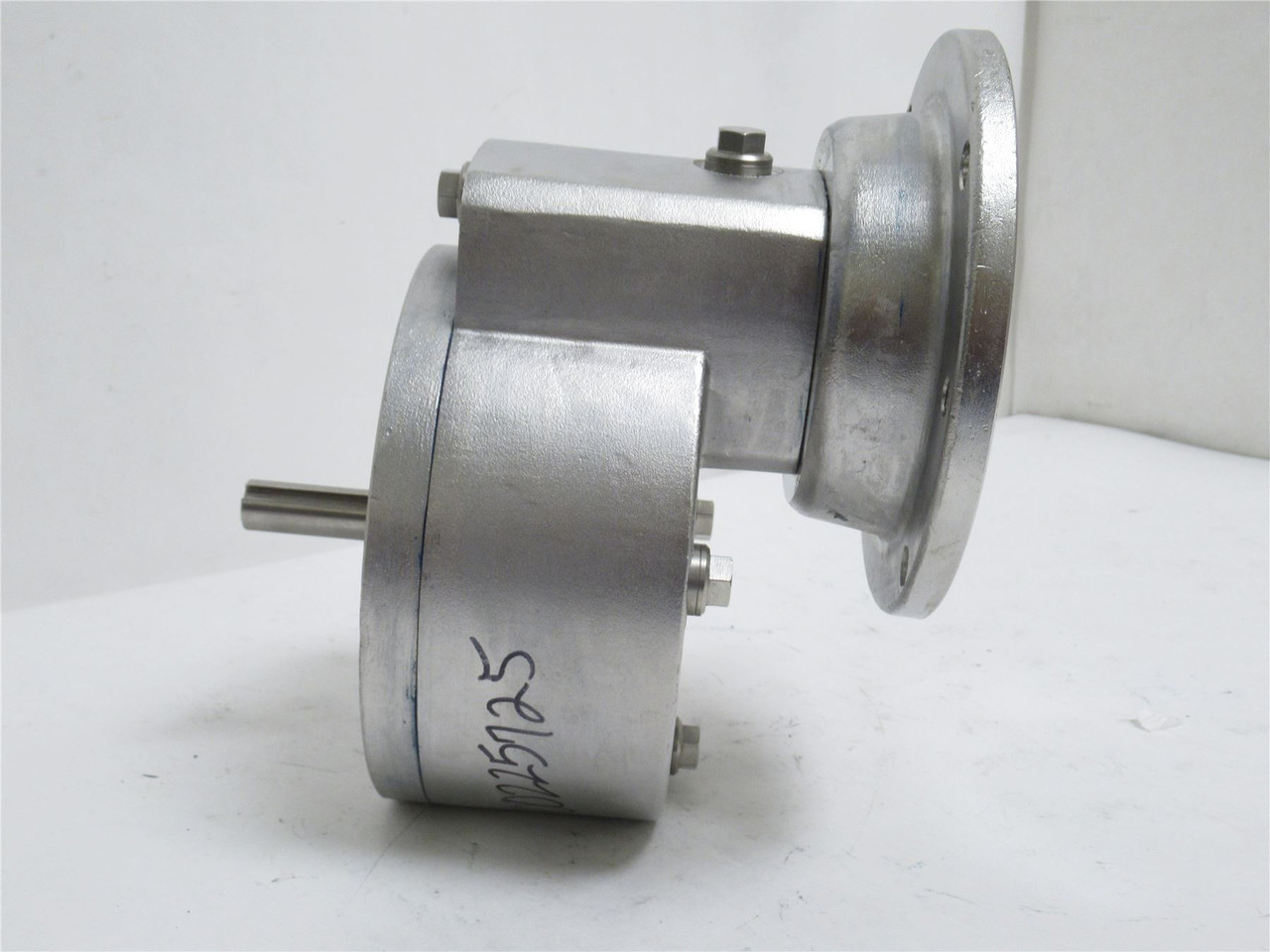 Sterling SS2RBQ556C56C; Gearbox; SS; 5:1 Ratio; 1750RPM