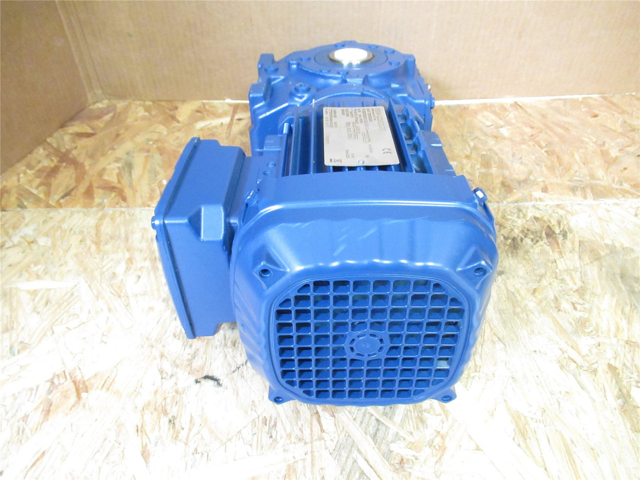 SEW SA47 DRN80MK4; AC Gearmotor 44:1 Ratio; 3/4HP; 230/400V