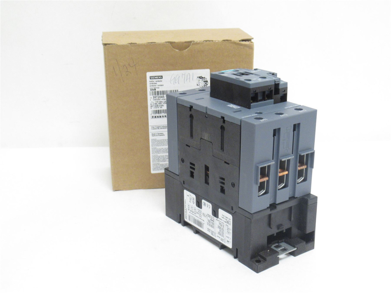 Siemens 3RT2045-1AK60; Contactor 80A; 3P; 400VAC; Coil: 120V