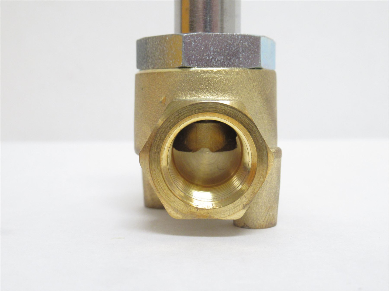 Parker 06F20C2118BDF; Solenoid Valve Body; No Coil; 3/8NPT