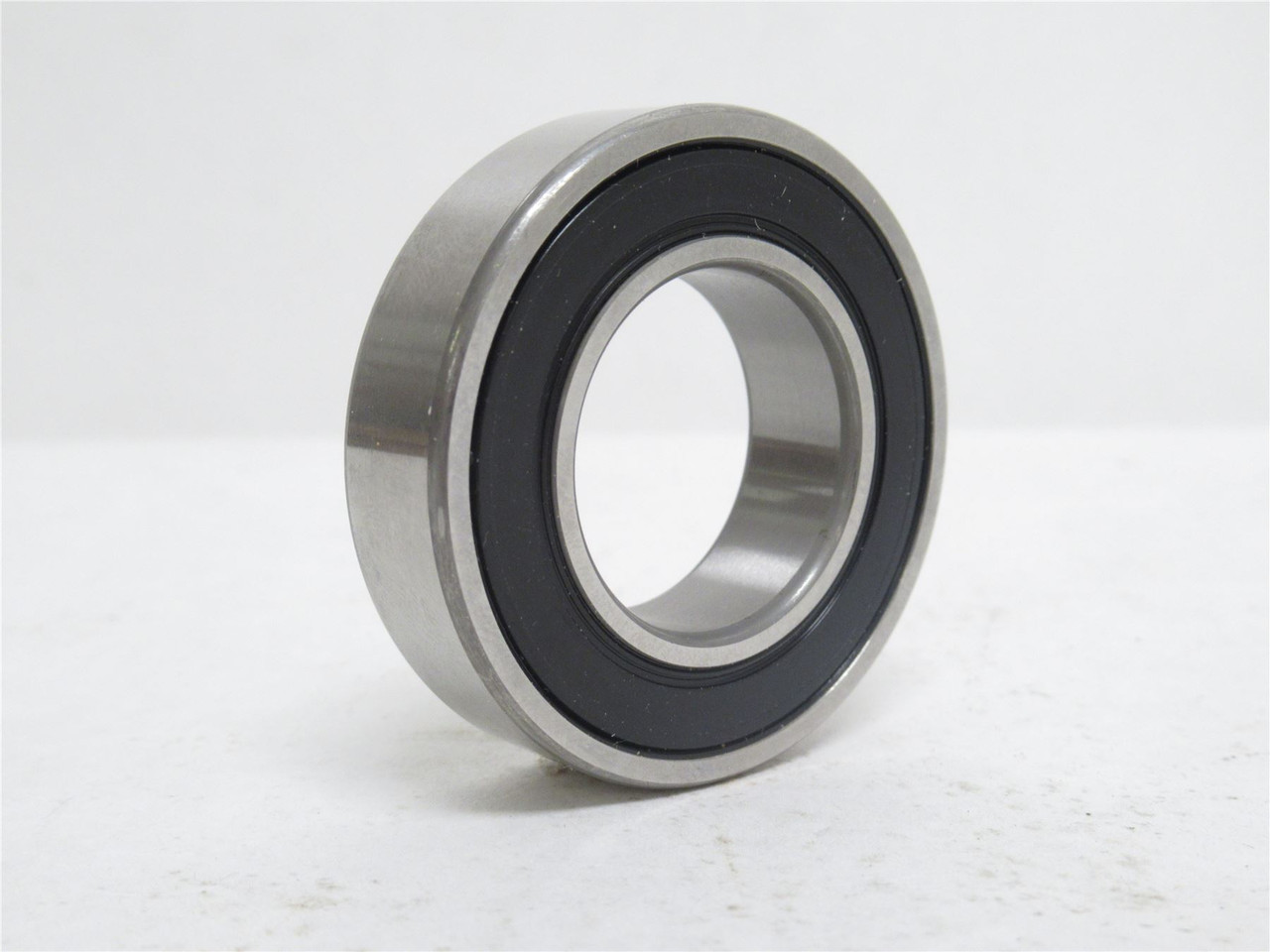 SKF 6005-2RSH; Ball Bearing 25mmID x 47mmOD x 12mm Wide