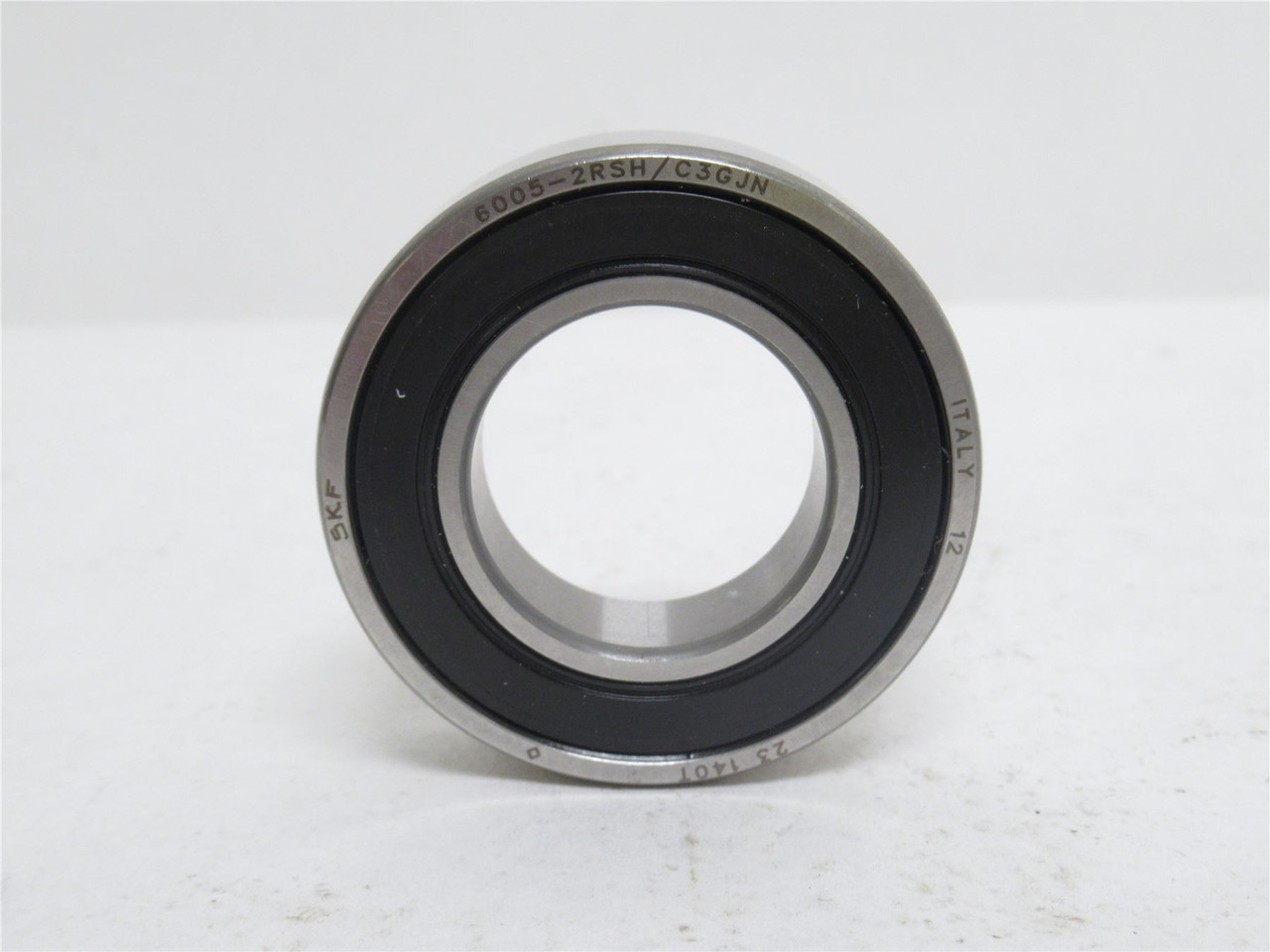 SKF 6005-2RSH; Ball Bearing 25mmID x 47mmOD x 12mm Wide