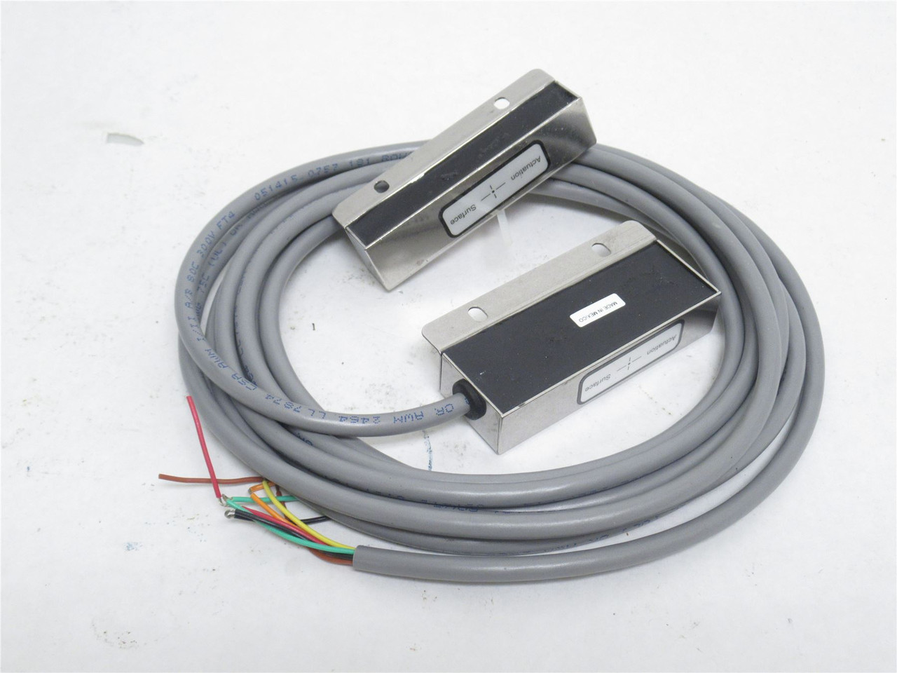 Edwards 301-B3T-12J; Sentrol Safety Switch; SS; 125VAC/DC