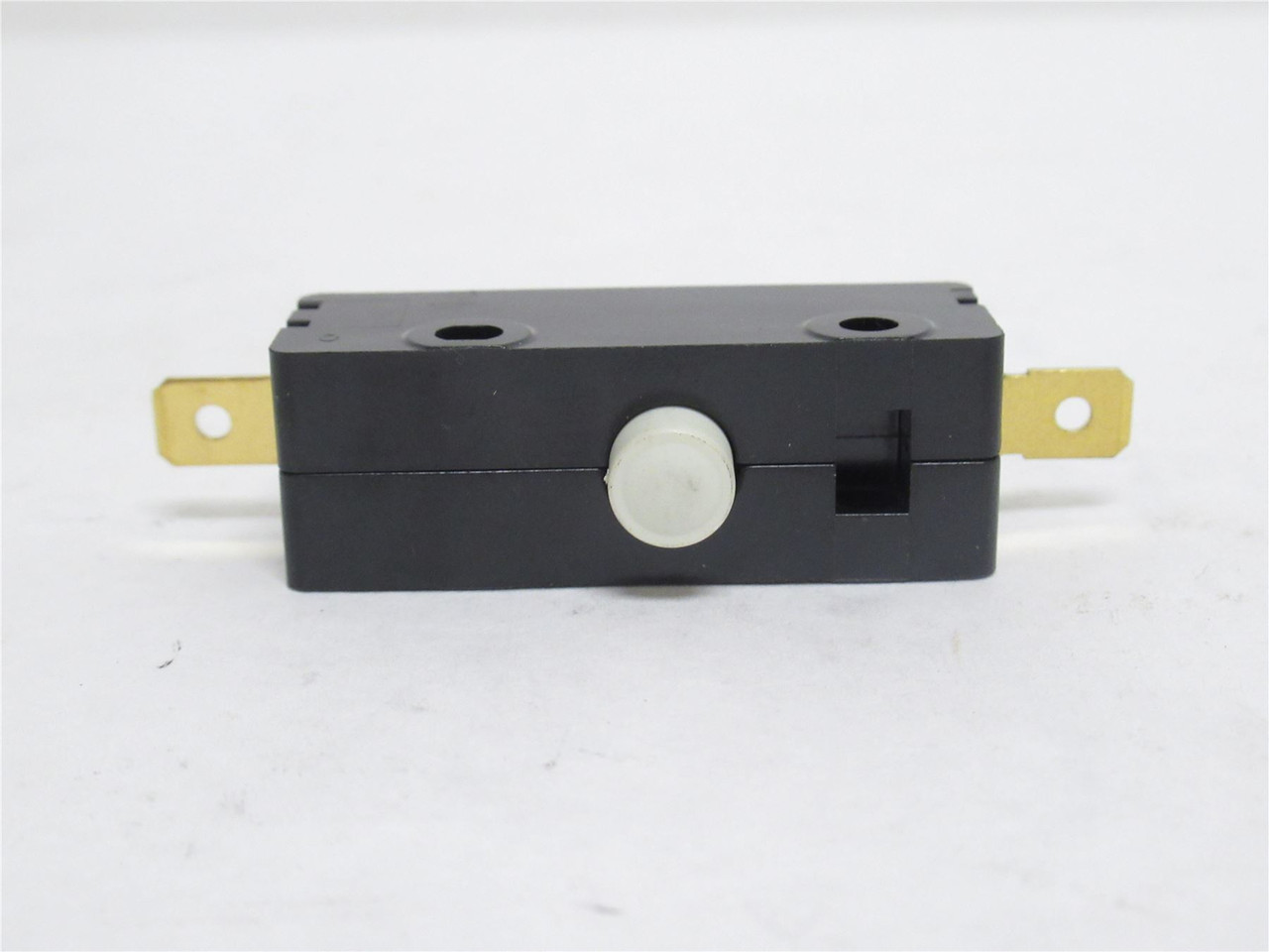 Crown 147014; Forklift Switch Kit 15A; 125/250VAC; 3/4HP