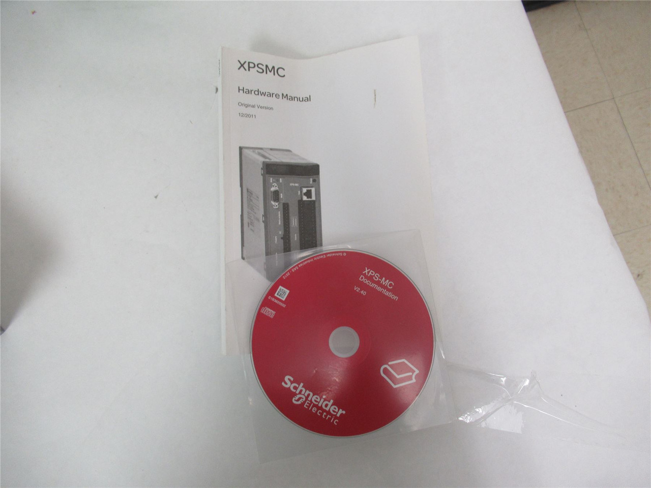 Schneider XPSMC16Z; Safety Controller 24 VDC 16 Inputs