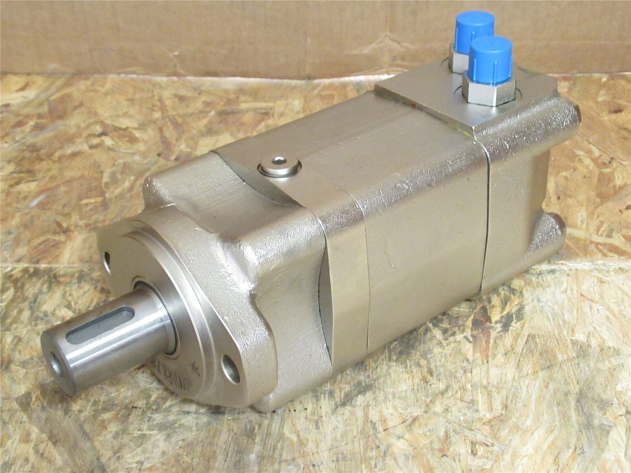 Young Associates HS475E2GSB; Hydraulic Motor; 1/2 JIC Ports