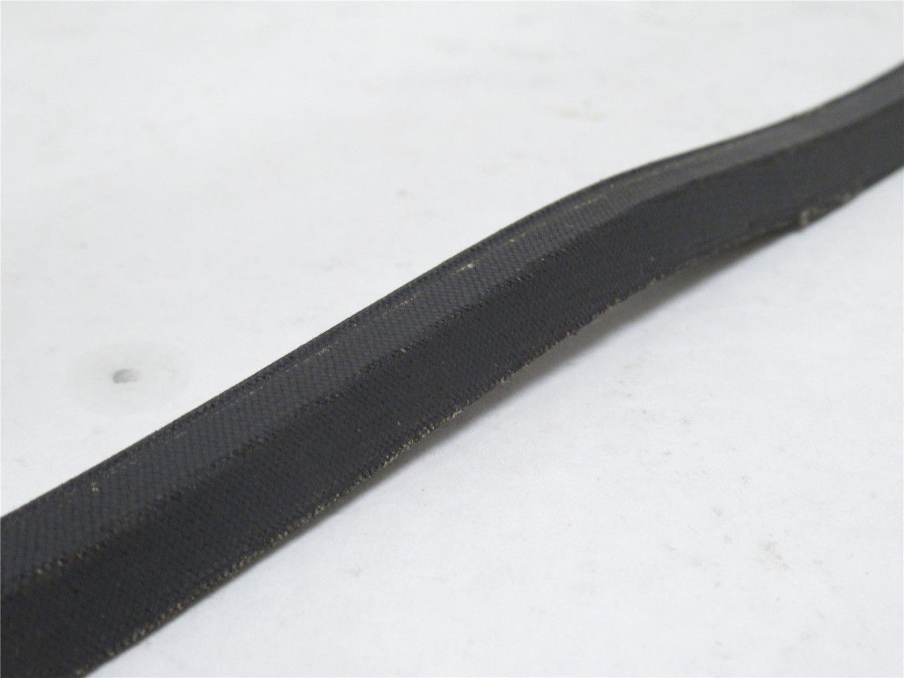 Continental A30; V-Belt; 32" Long; 1/2" Wide; 5/16" Thick