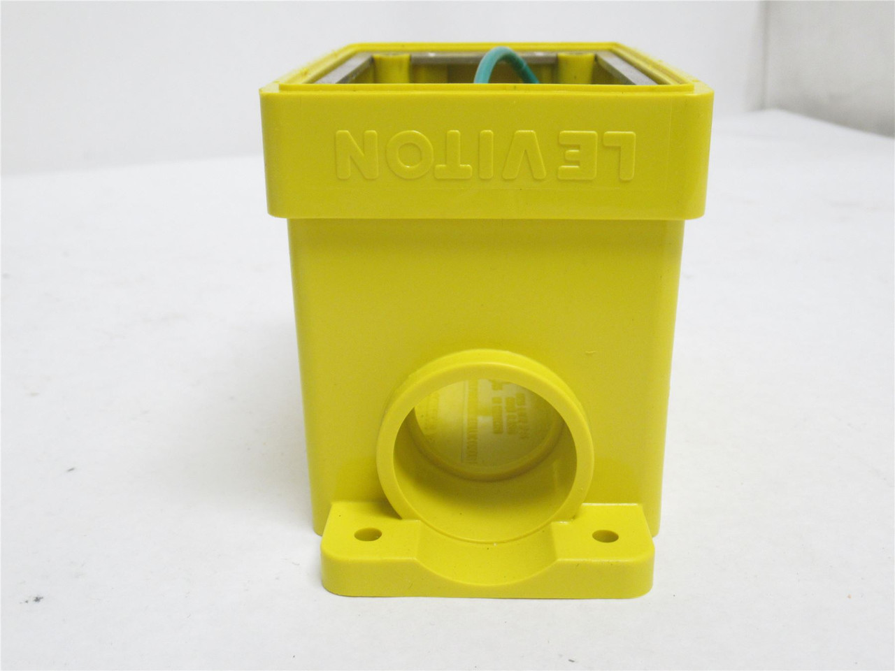 Leviton 002-FDBX1-YL; Wetguard FT Box; One-Gang