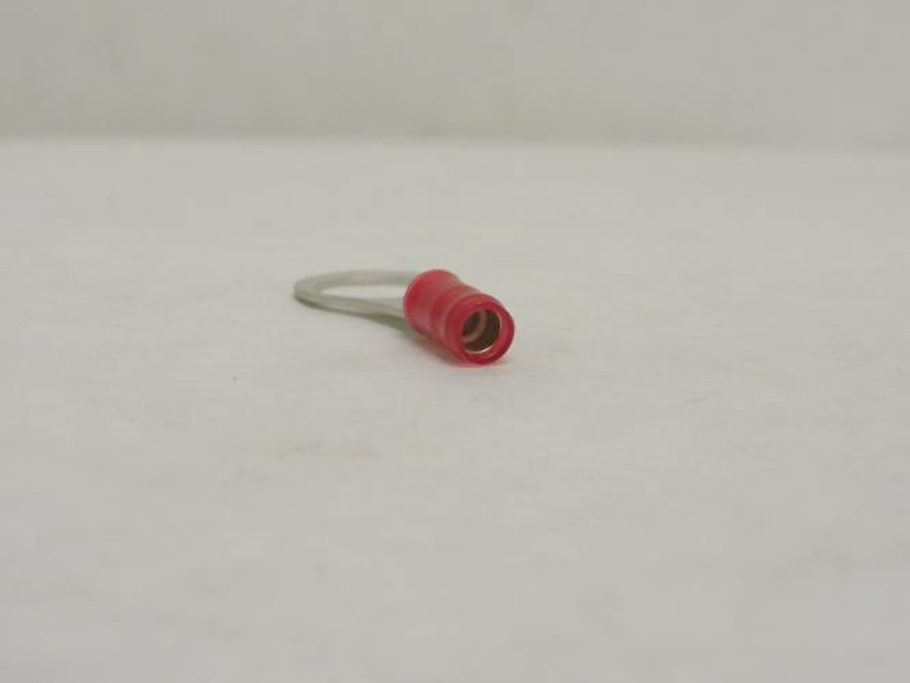 Amp 8-320573-1; Box-100 Ring Terminal Connectors; 3/8" Stud