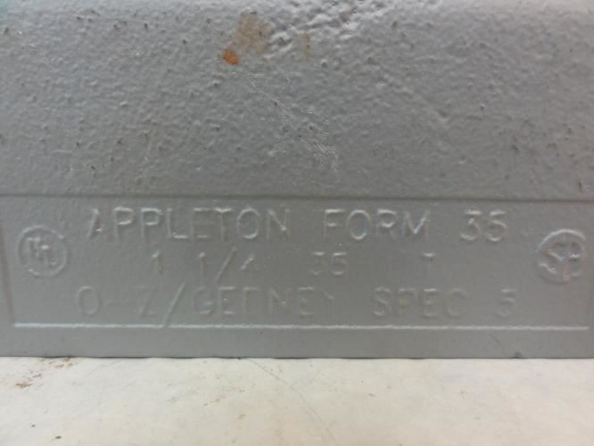 Appleton T125-M; Threaded Conduit Body; 1-1/4"; Form 35