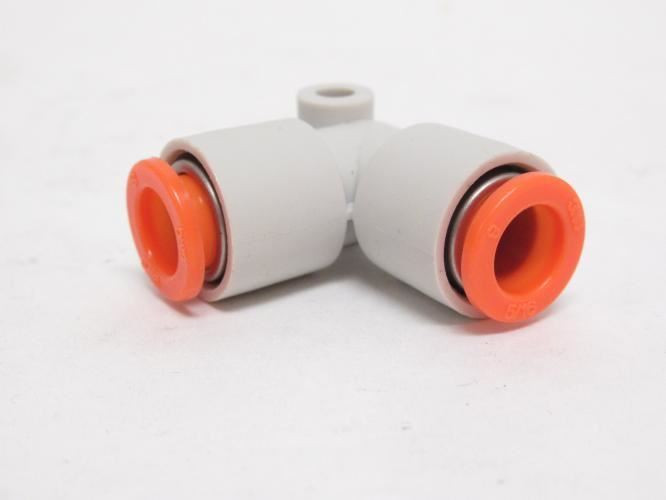 SMC KQ2L09-00A; Lot-4 Tube Elbows; 90Deg; 5/16"PTC